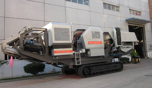 Mobile crusher plant for concrete recycling